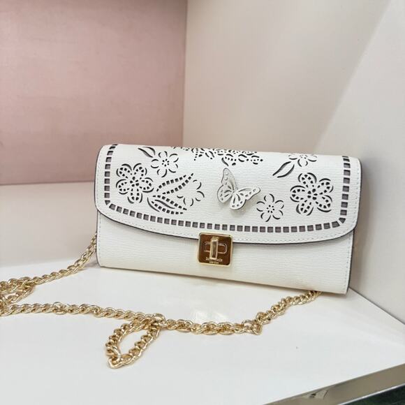 Kate Spade KK916 Phoebe Perforated Turnlock Wallet-on-chain